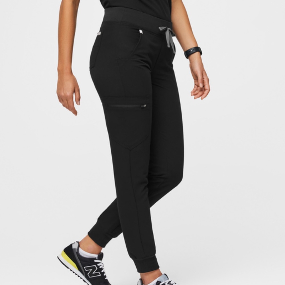 Figs Zamora Jogger Scrubs